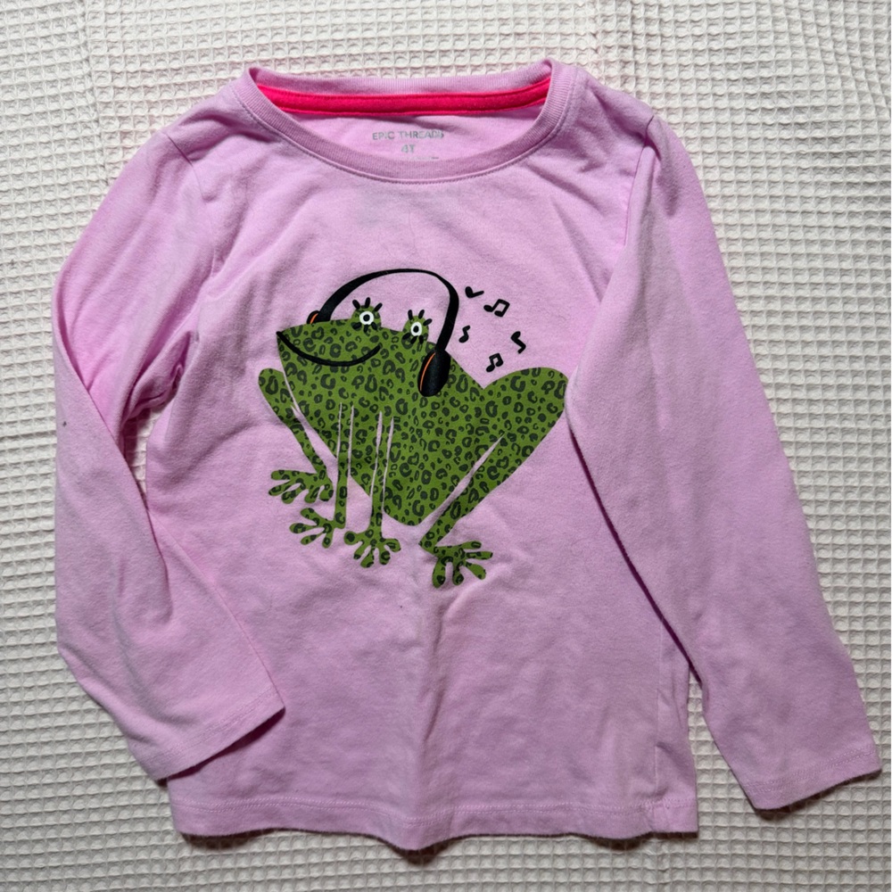 Epic Threads Pink Shirt with Green Frog